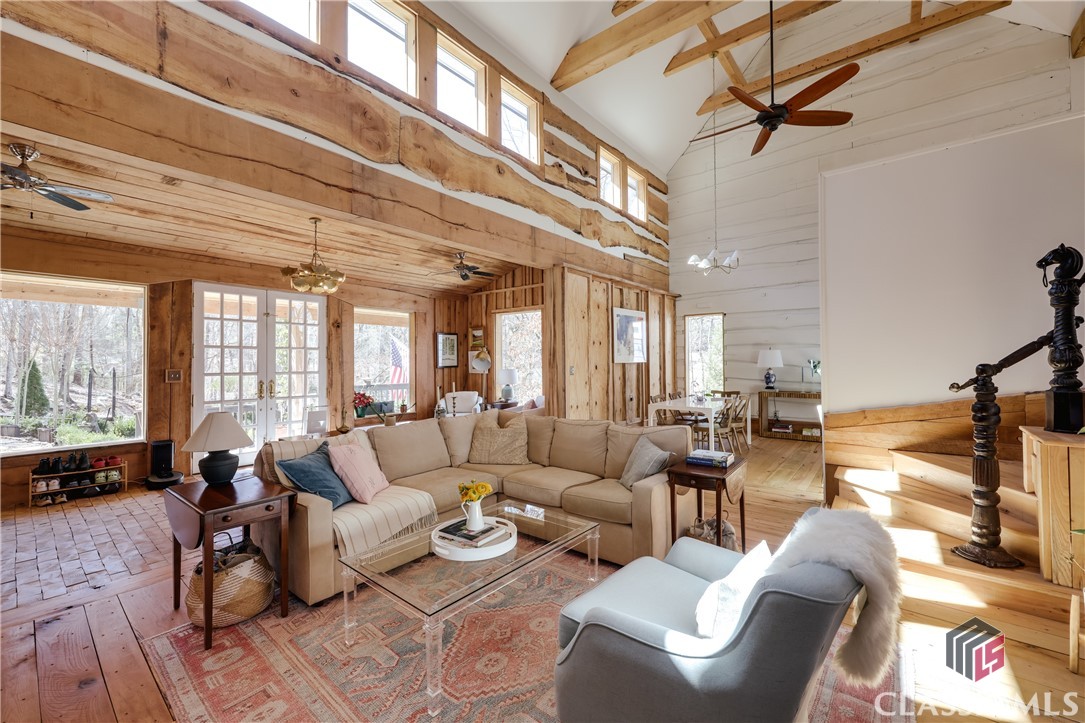 555 Somerset Drive