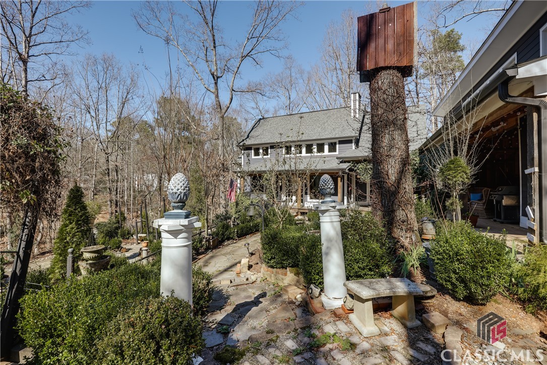 555 Somerset Drive