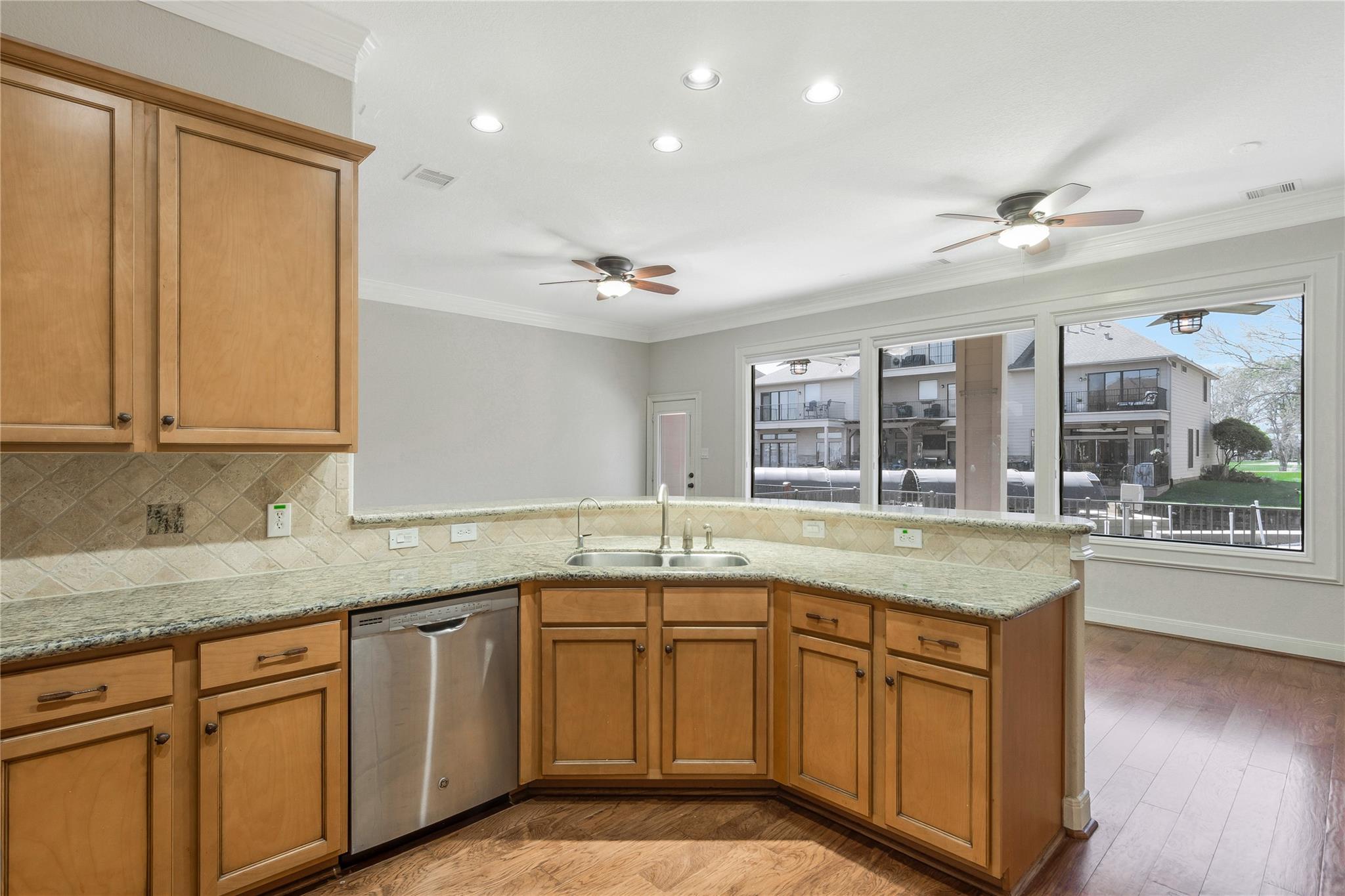 347 Old Aqua Landing E