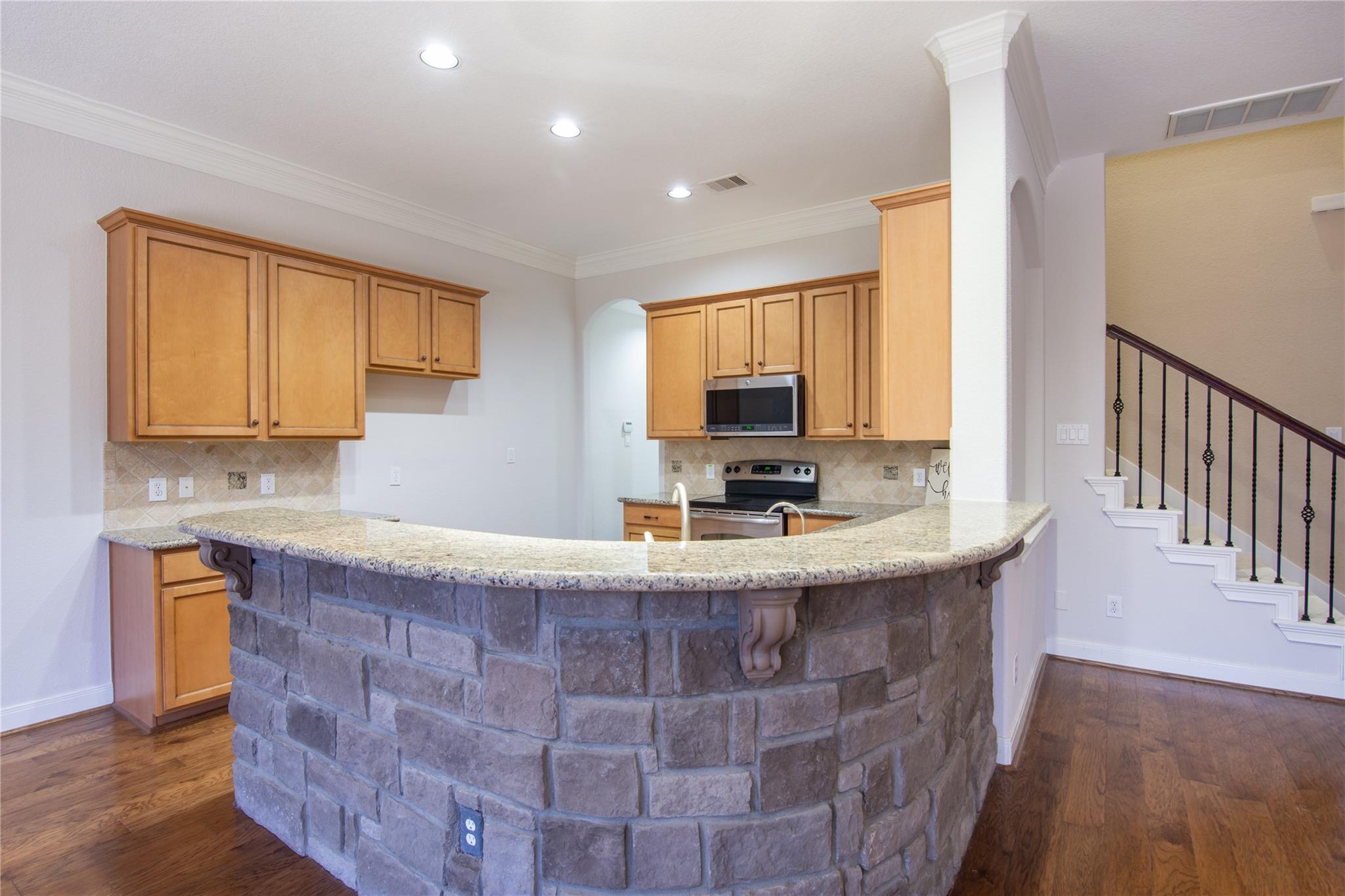 347 Old Aqua Landing E