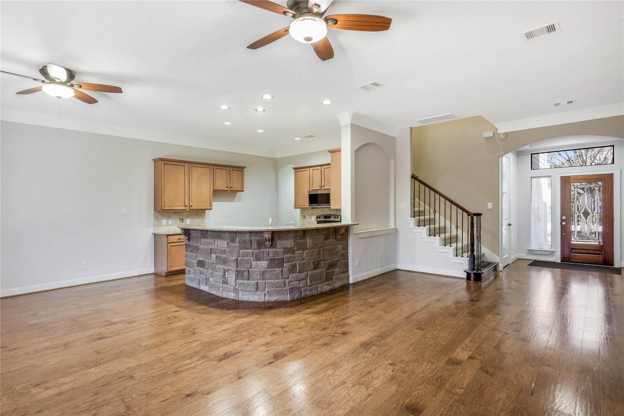 347 Old Aqua Landing E