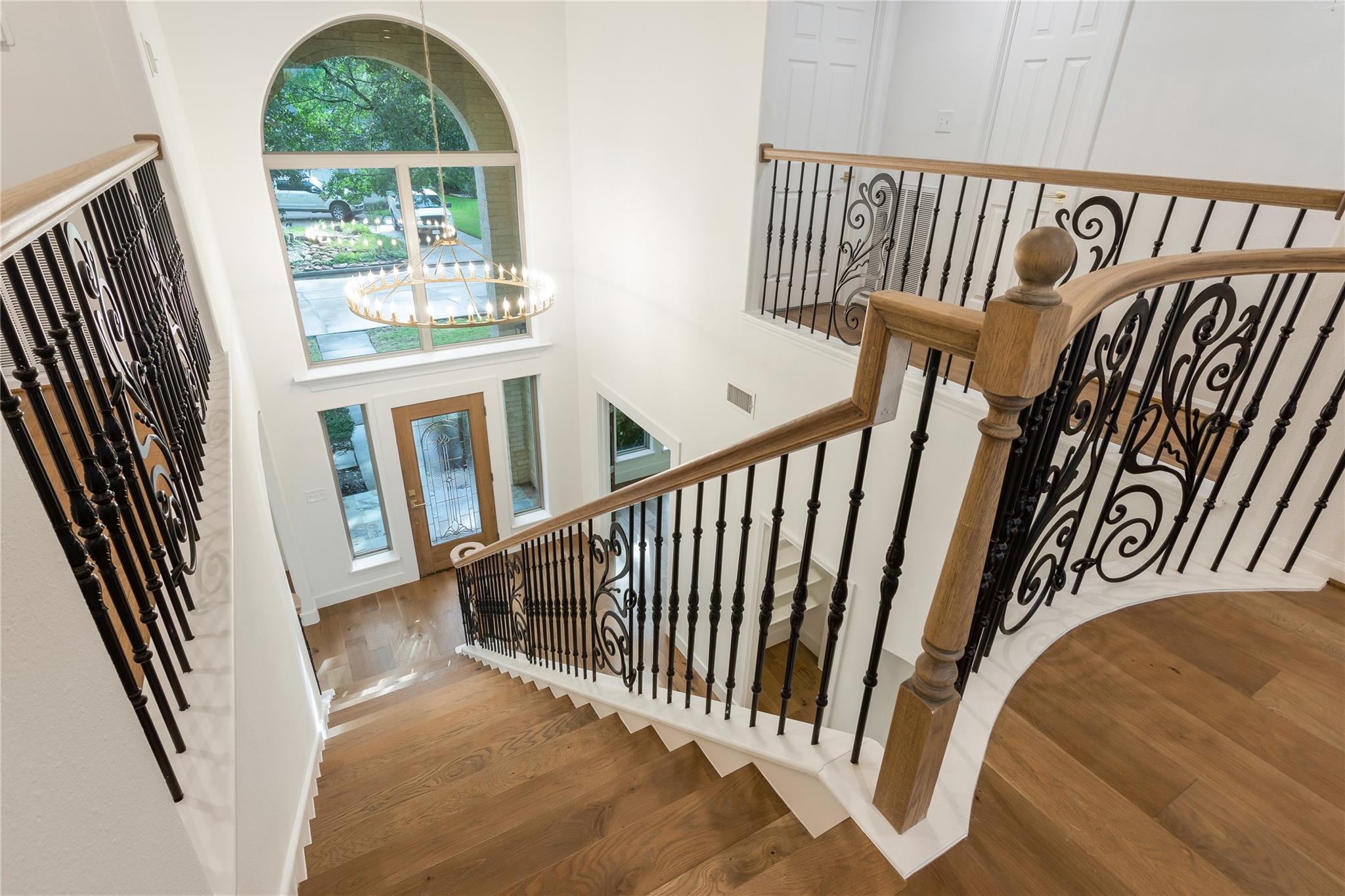 686 Edgewood Drive