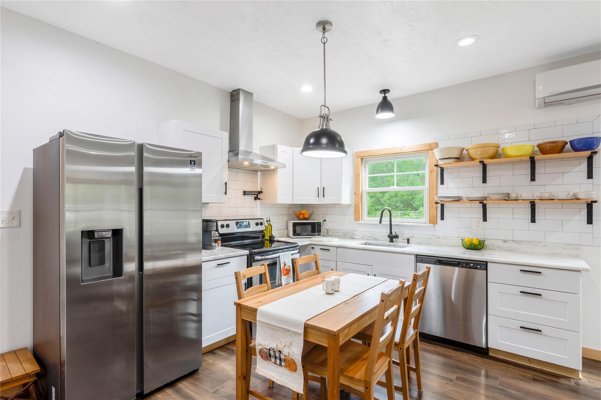 1080 Hill Road