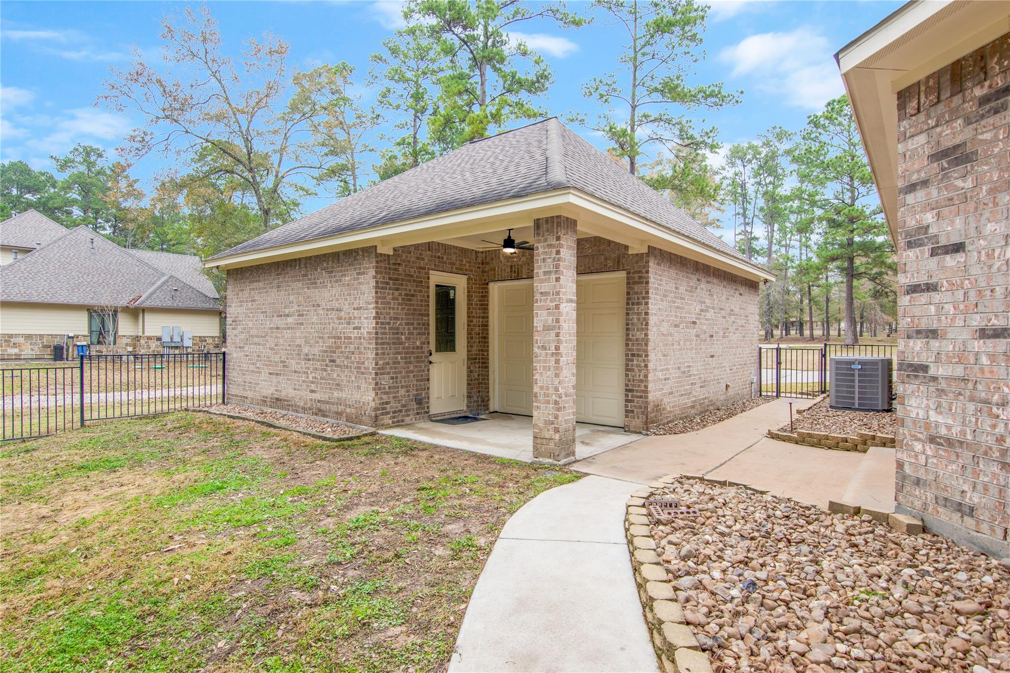 33601 Walnut Grove Drive