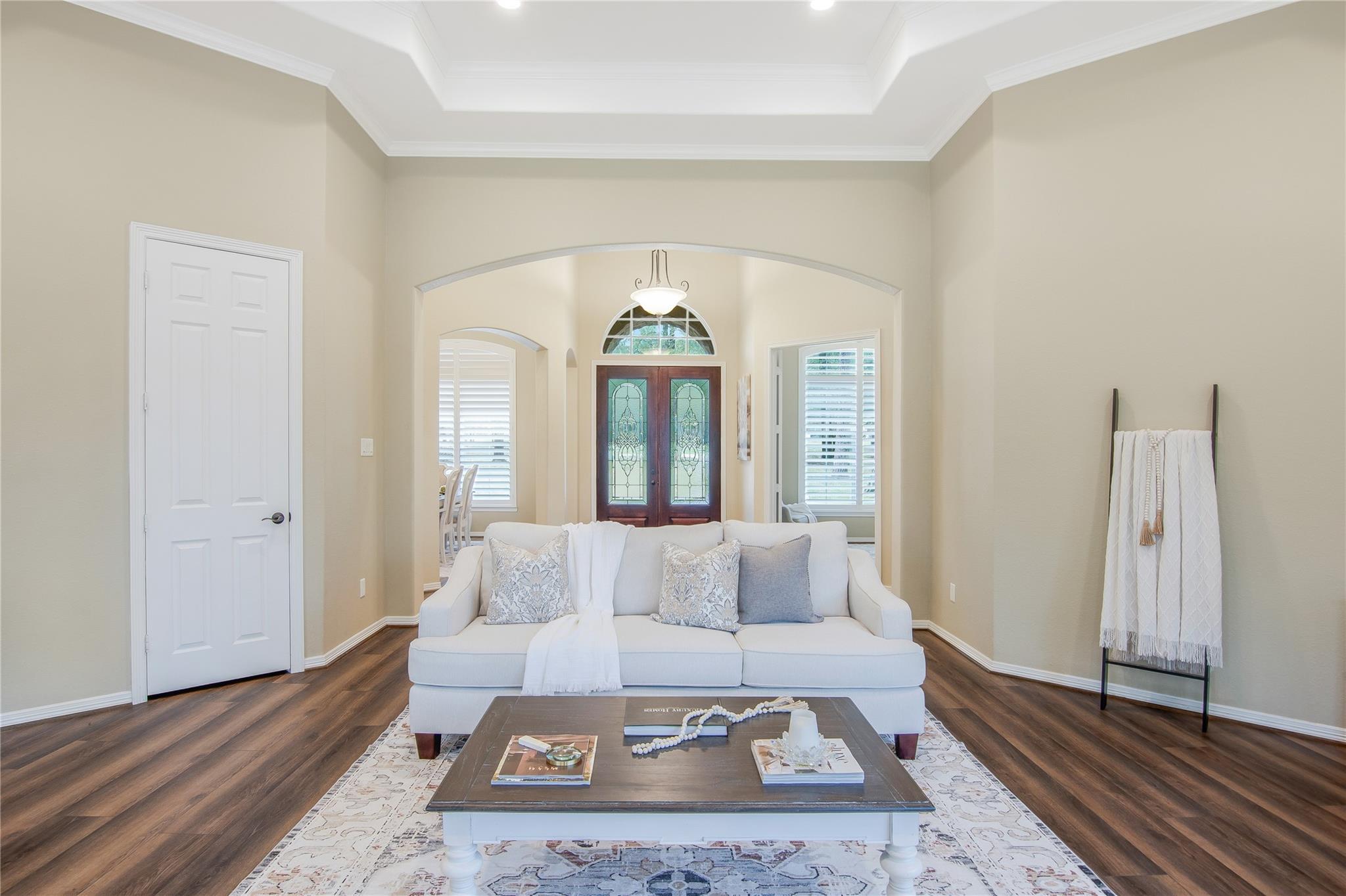 33601 Walnut Grove Drive
