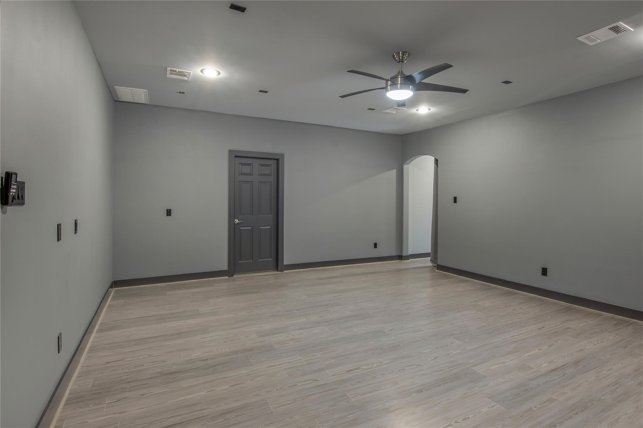 33601 Walnut Grove Drive