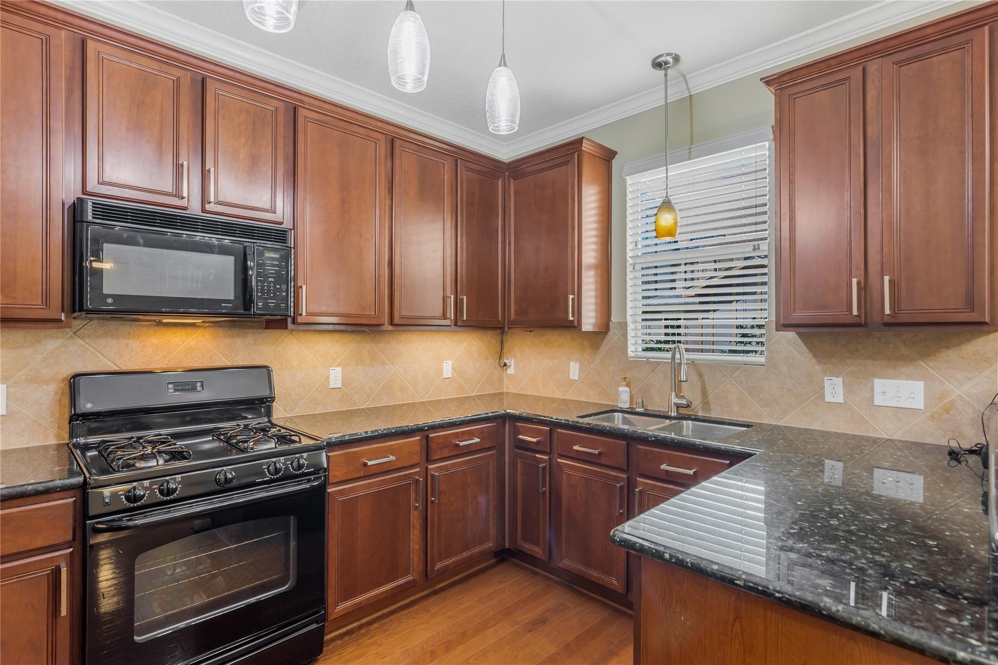 1430 W 24th Street
