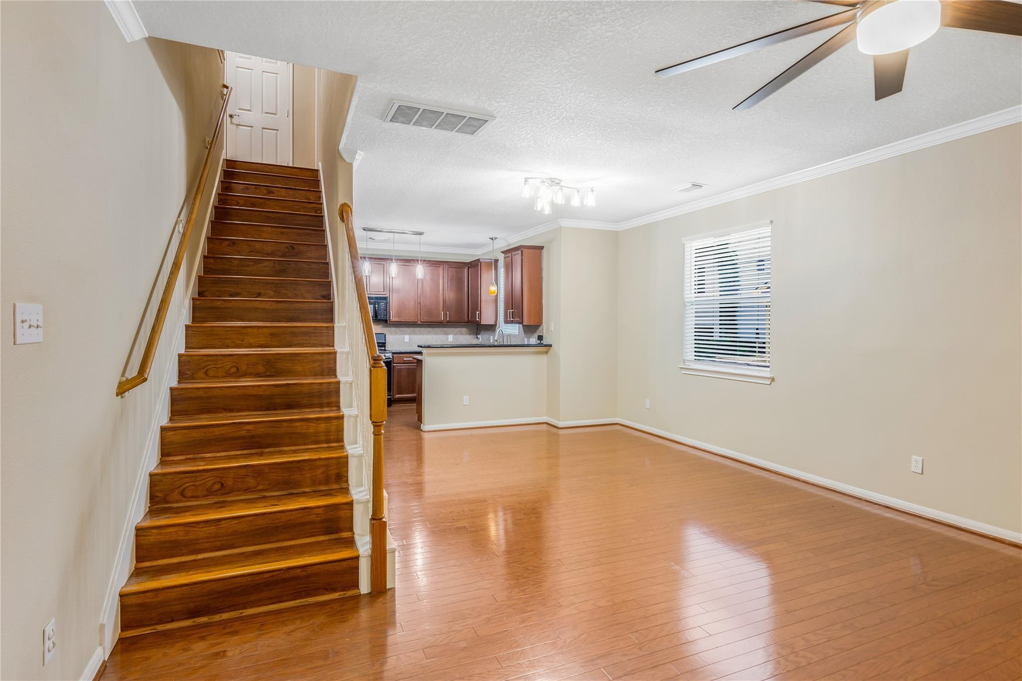 1430 W 24th Street
