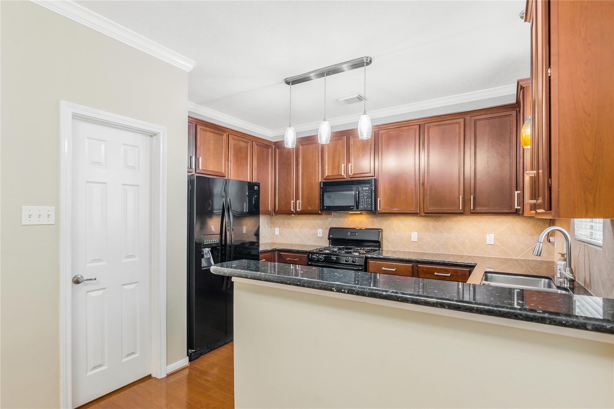 1430 W 24th Street