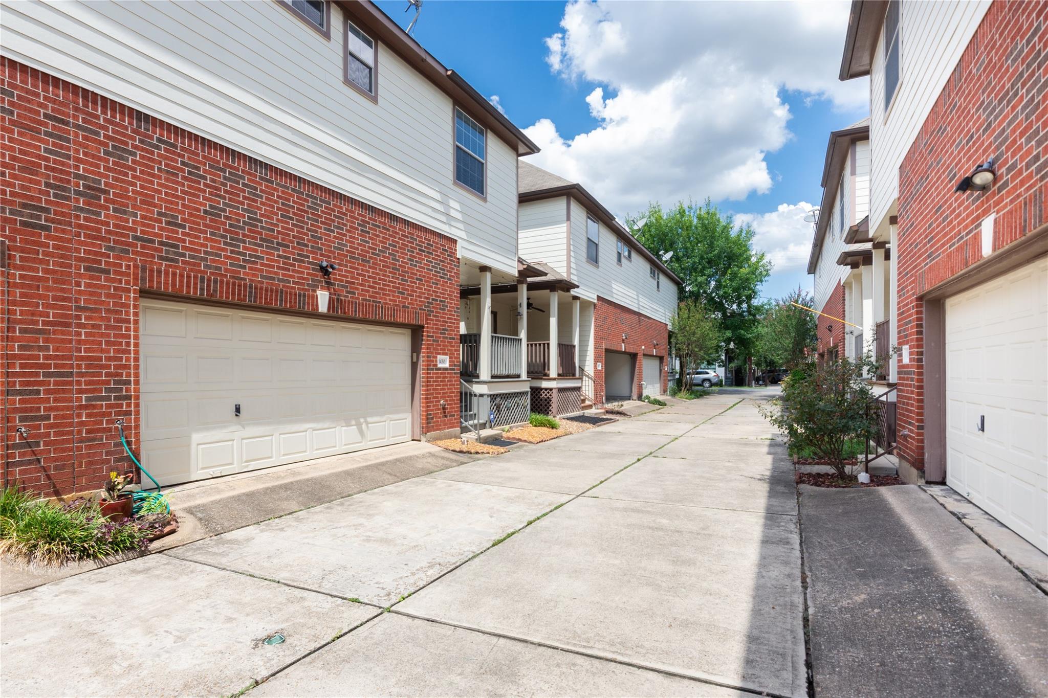 1430 W 24th Street