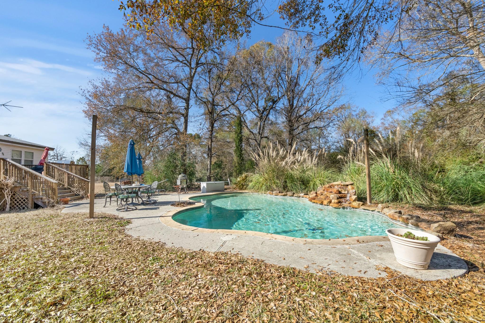 10676 Rutherford Road