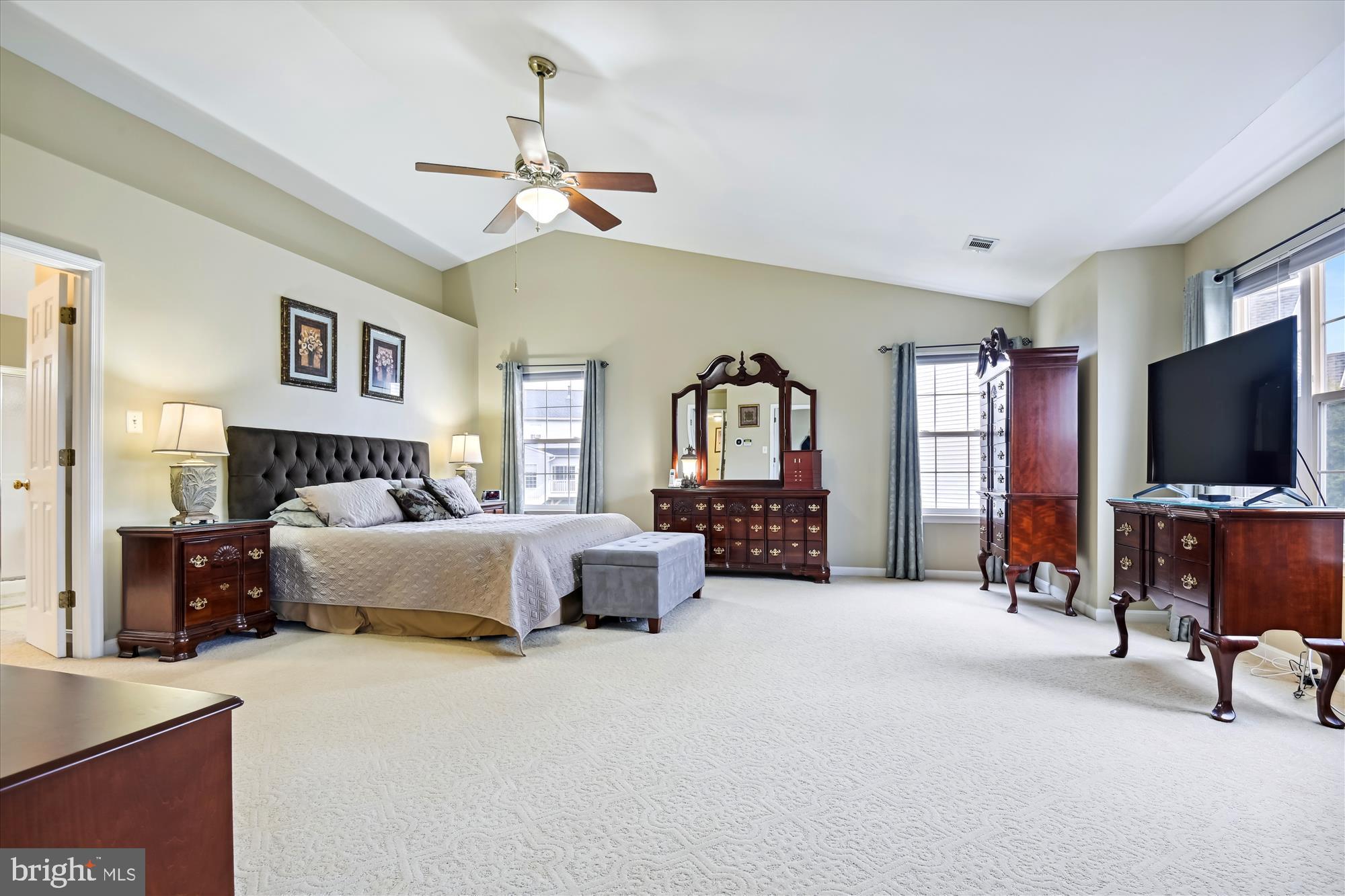 2128 Autumn Haze Ct