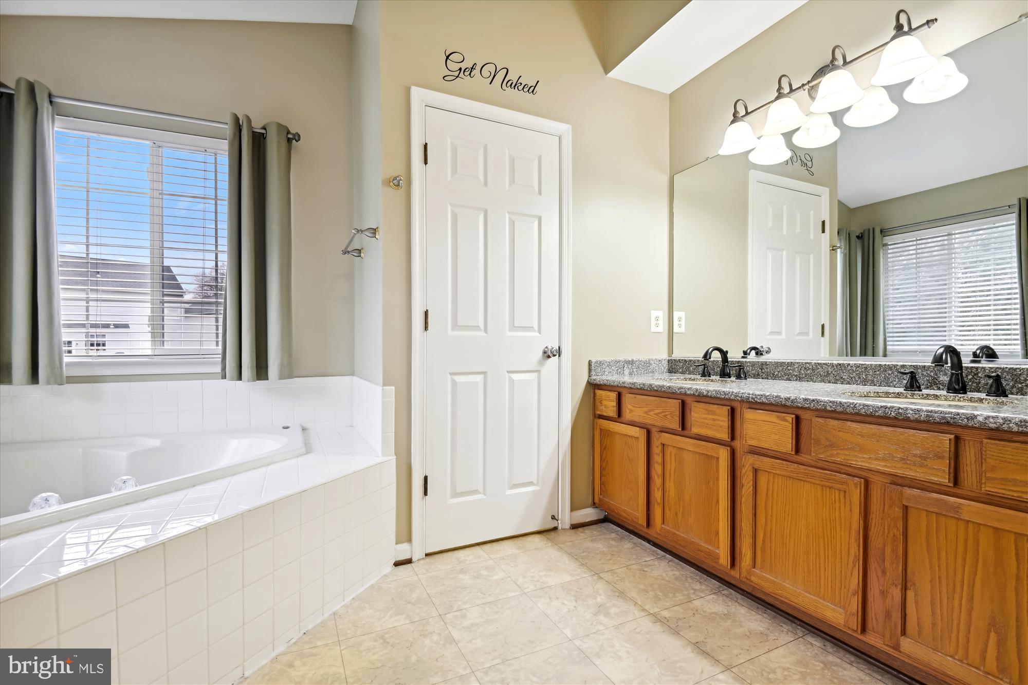 2128 Autumn Haze Ct