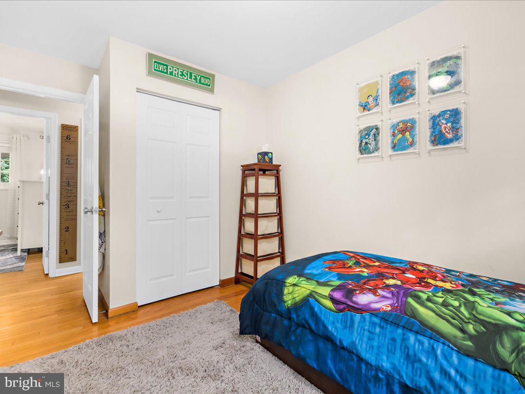1823 Cedar Dr