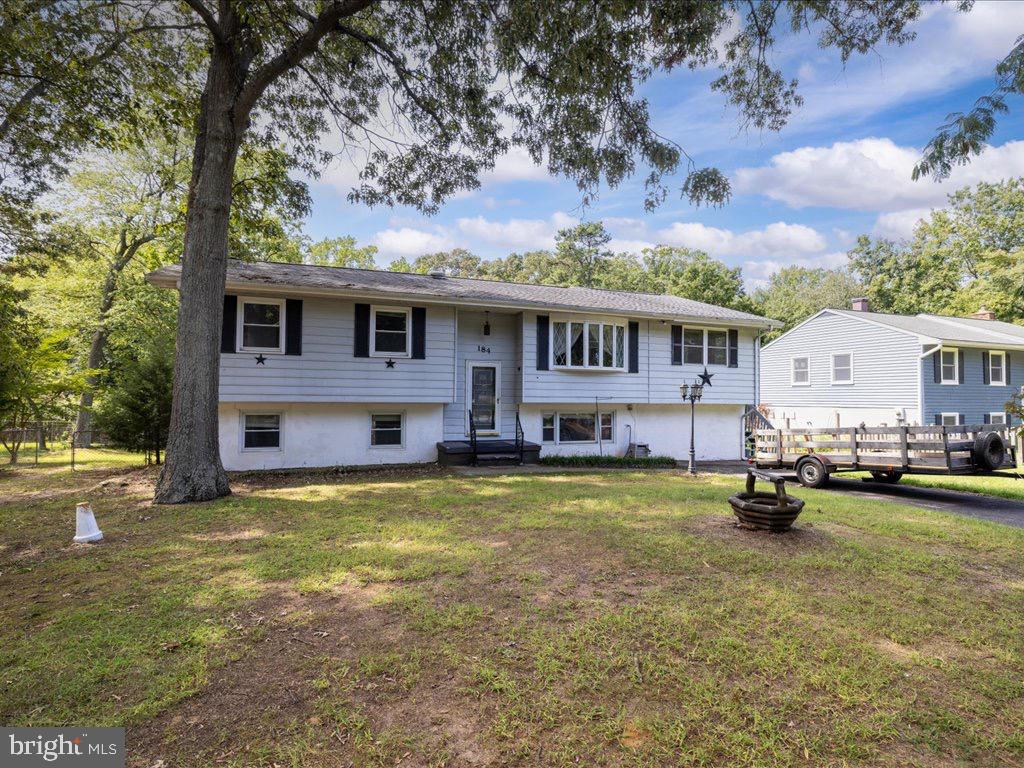 184 Diana Dr