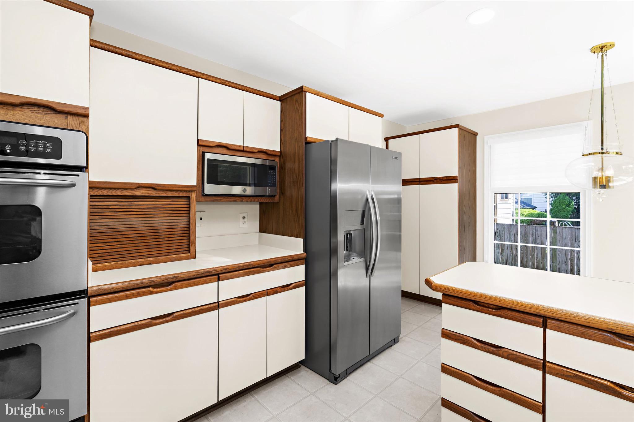 1545 CROFTON PARKWAY