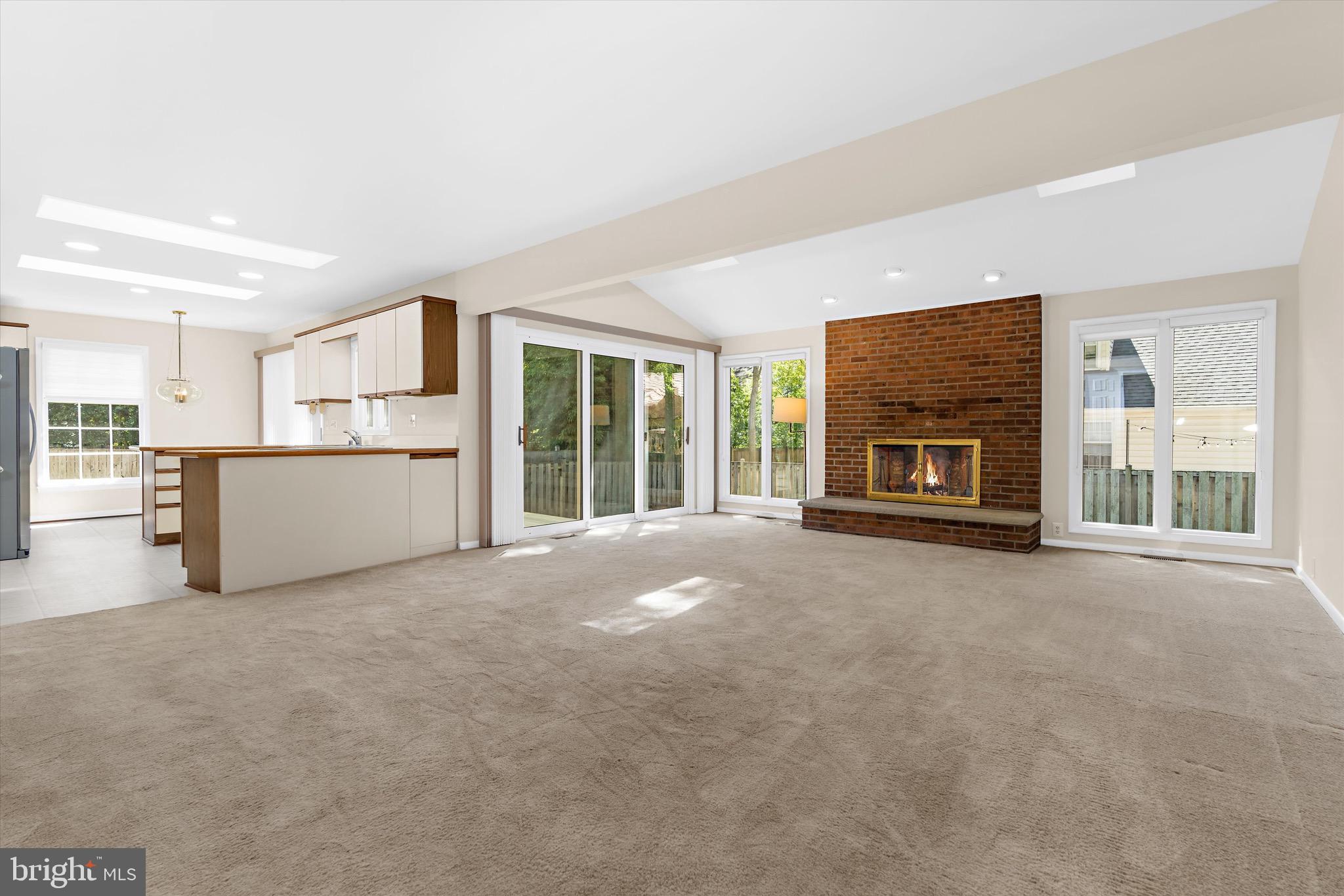 1545 CROFTON PARKWAY