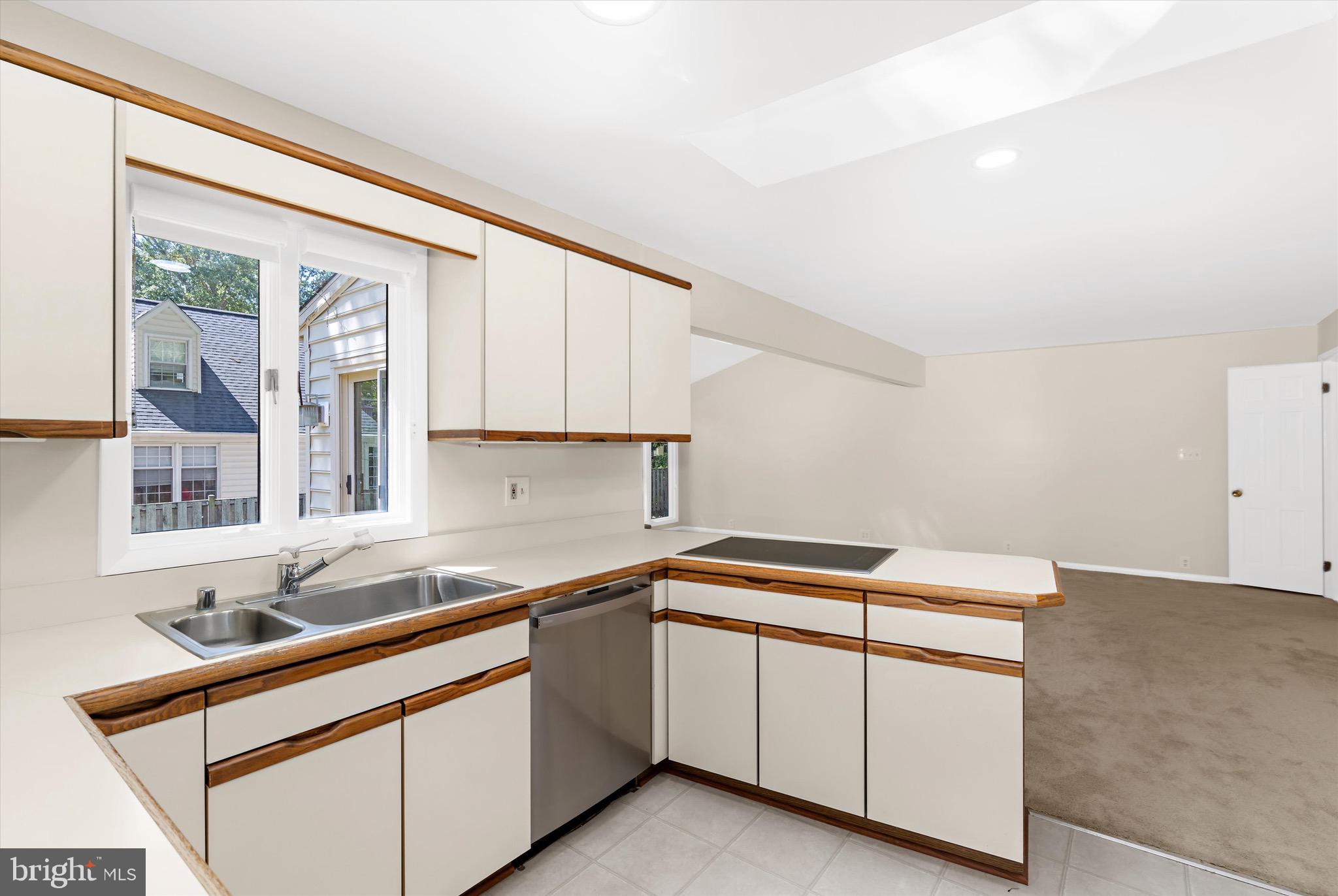1545 CROFTON PARKWAY