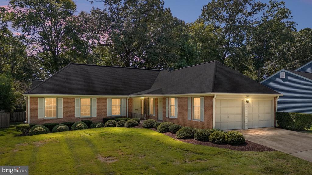 1545 CROFTON PARKWAY