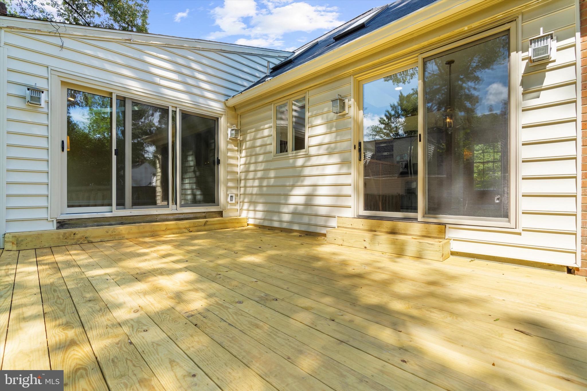 1545 CROFTON PARKWAY