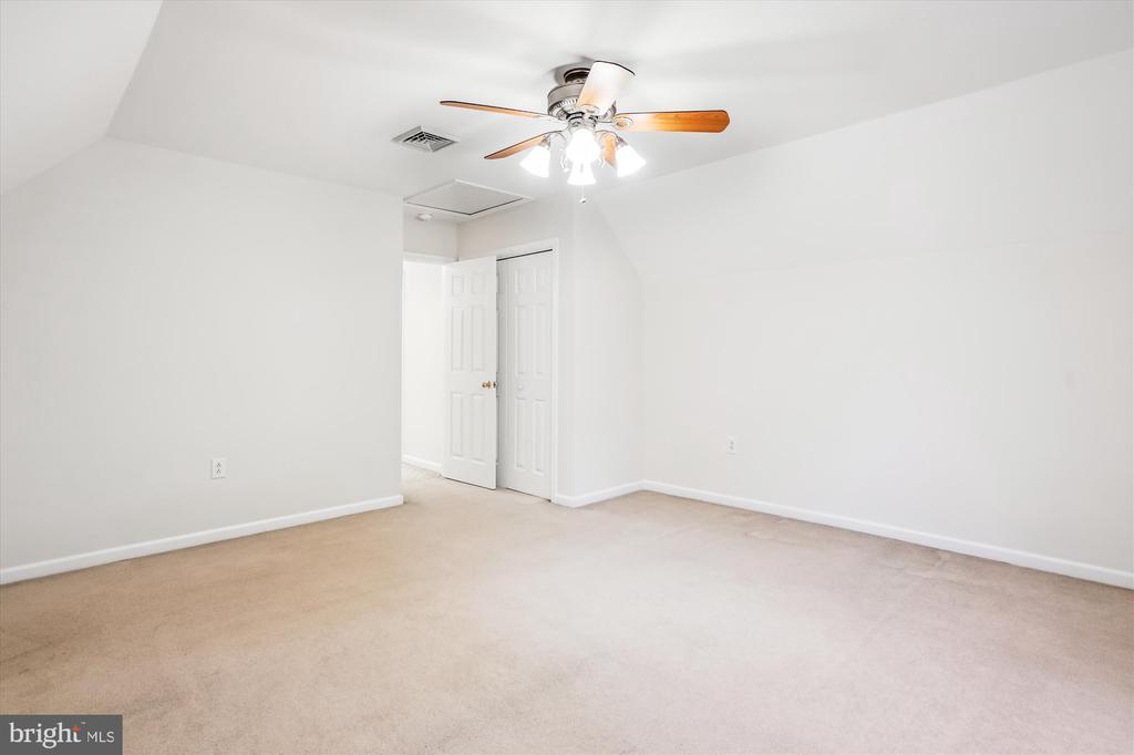 23048 Tuckahoe Springs Dr