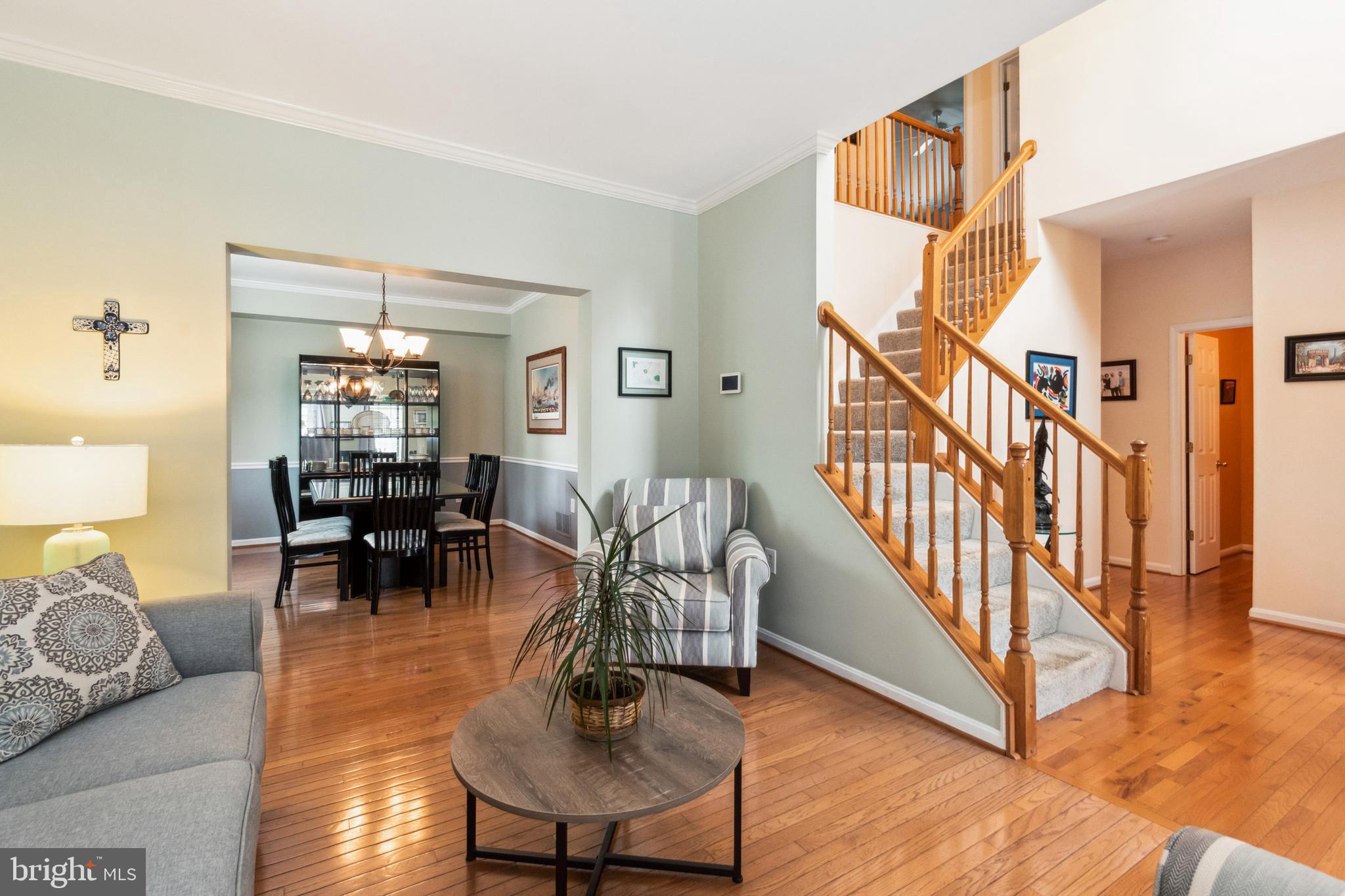 1060 Harbor Ct