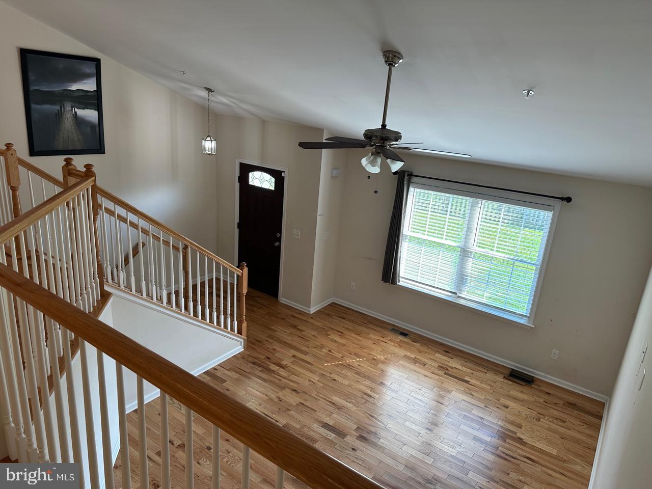 4141 Main St