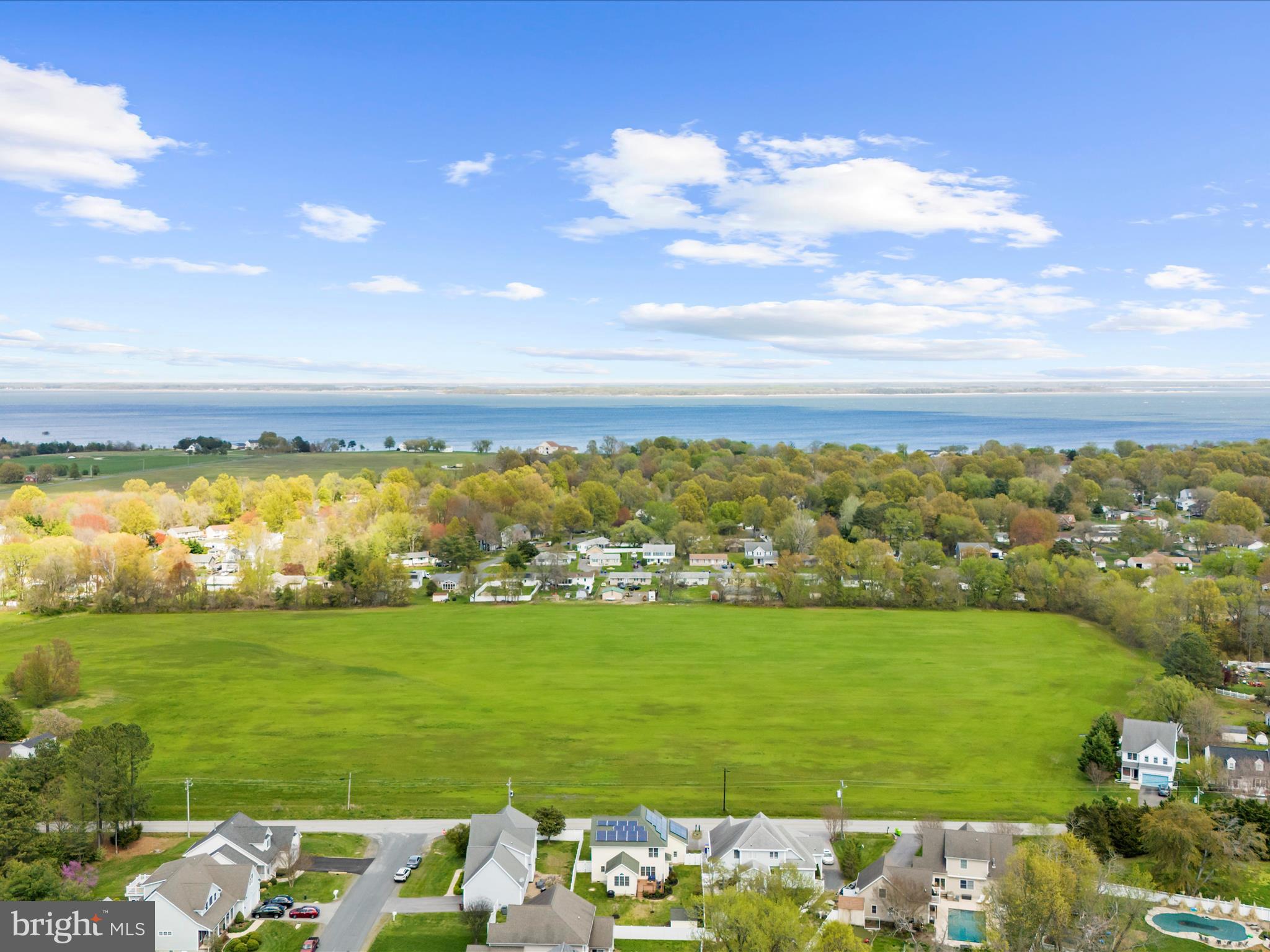 1121 Old Love Point Rd