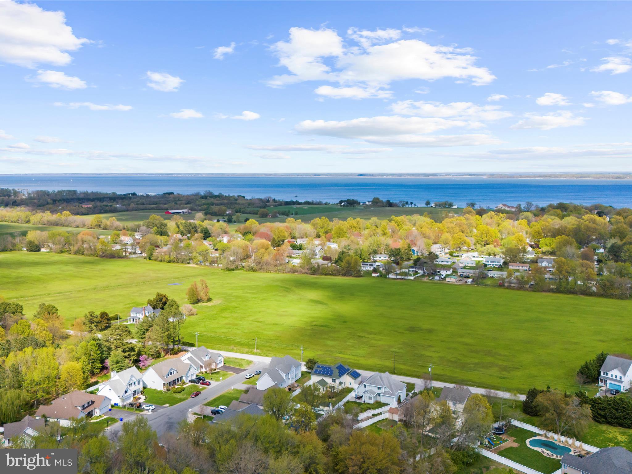 1121 Old Love Point Rd