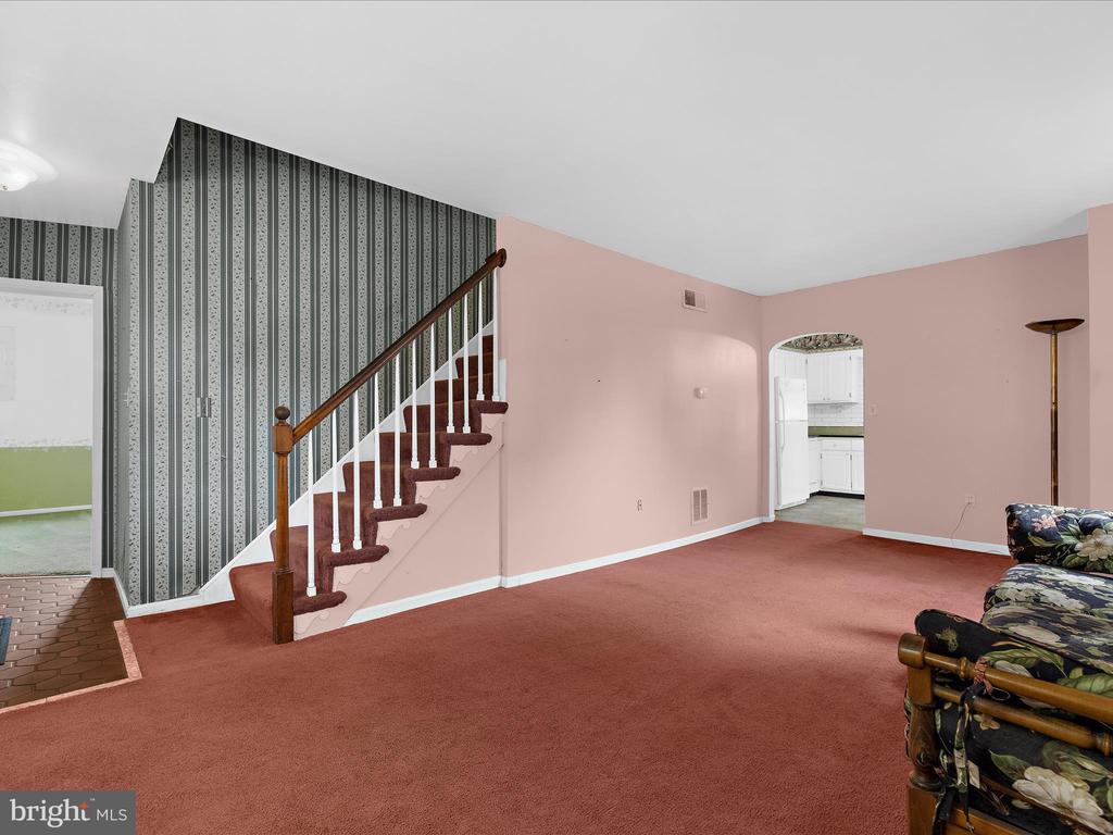 306 Queen Anne Rd