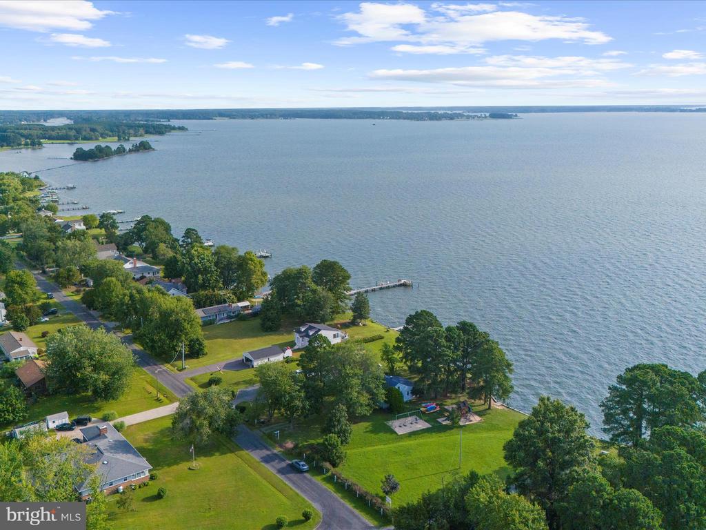 306 Queen Anne Rd