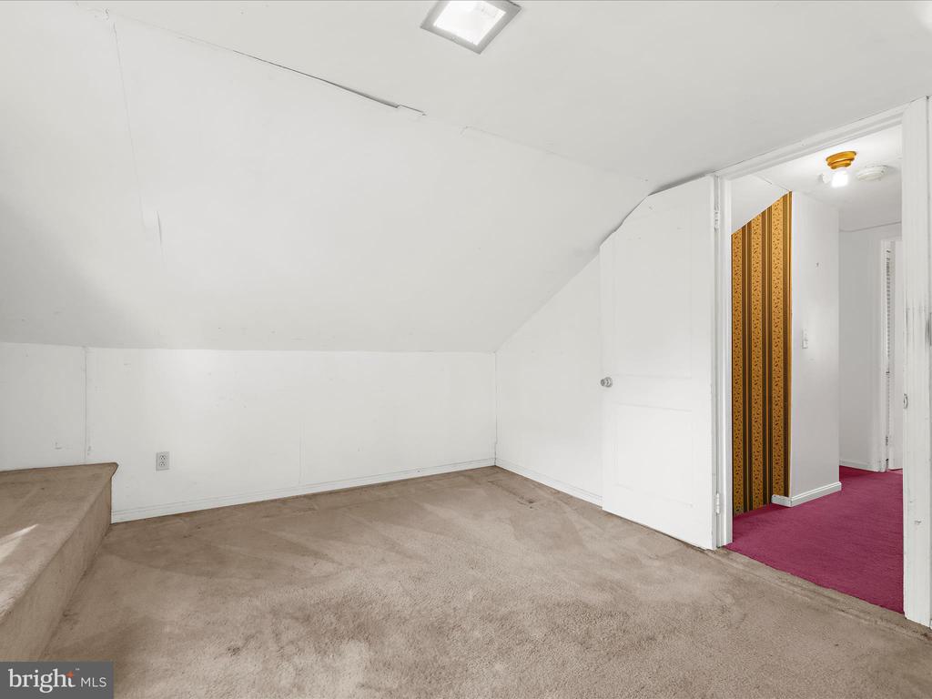 306 Queen Anne Rd