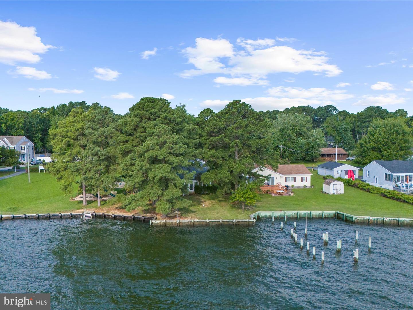 306 Queen Anne Rd