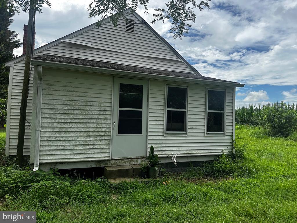 1500 Roe Ingleside Rd
