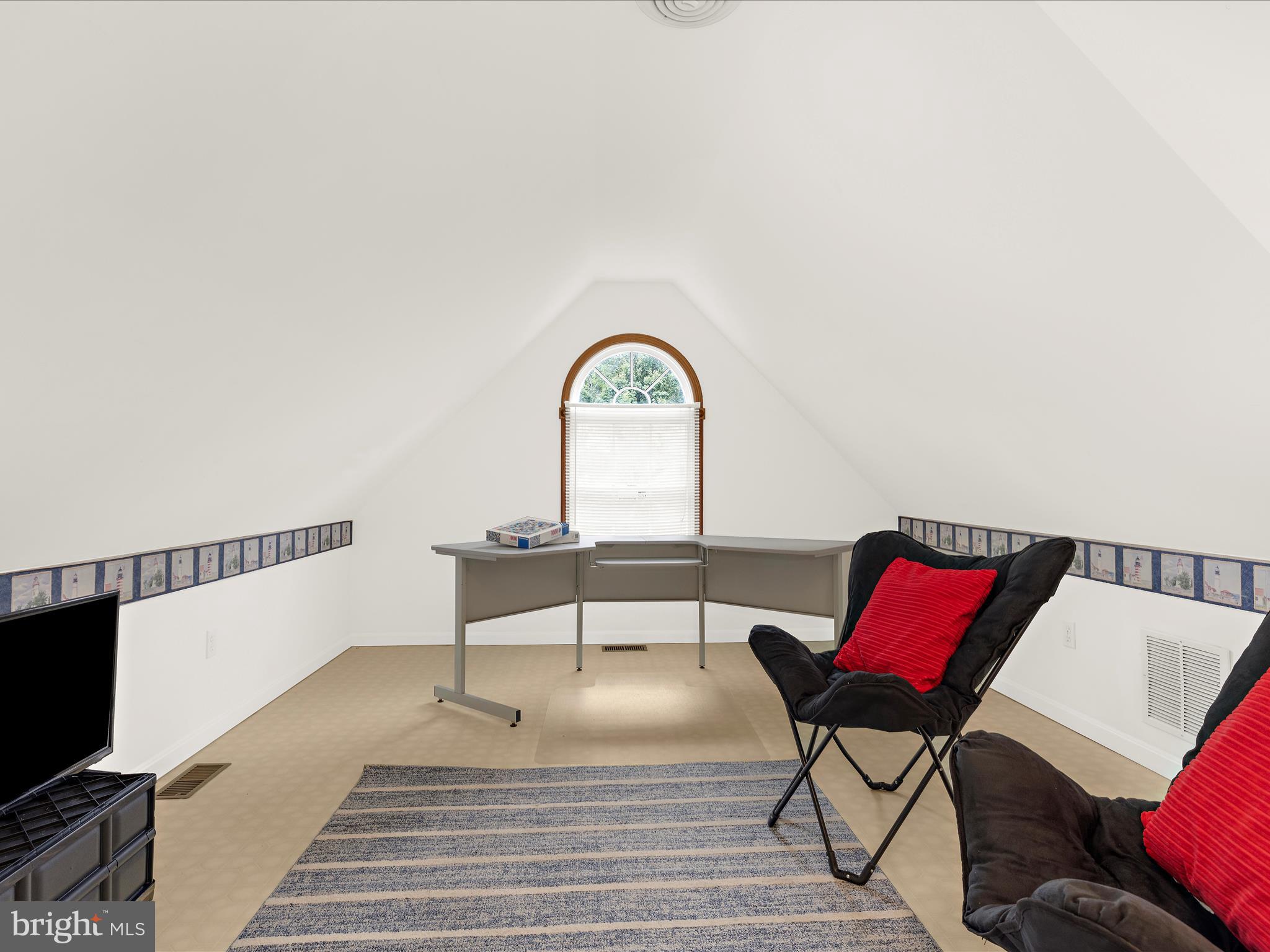 100 MARLBOROUGH ROAD