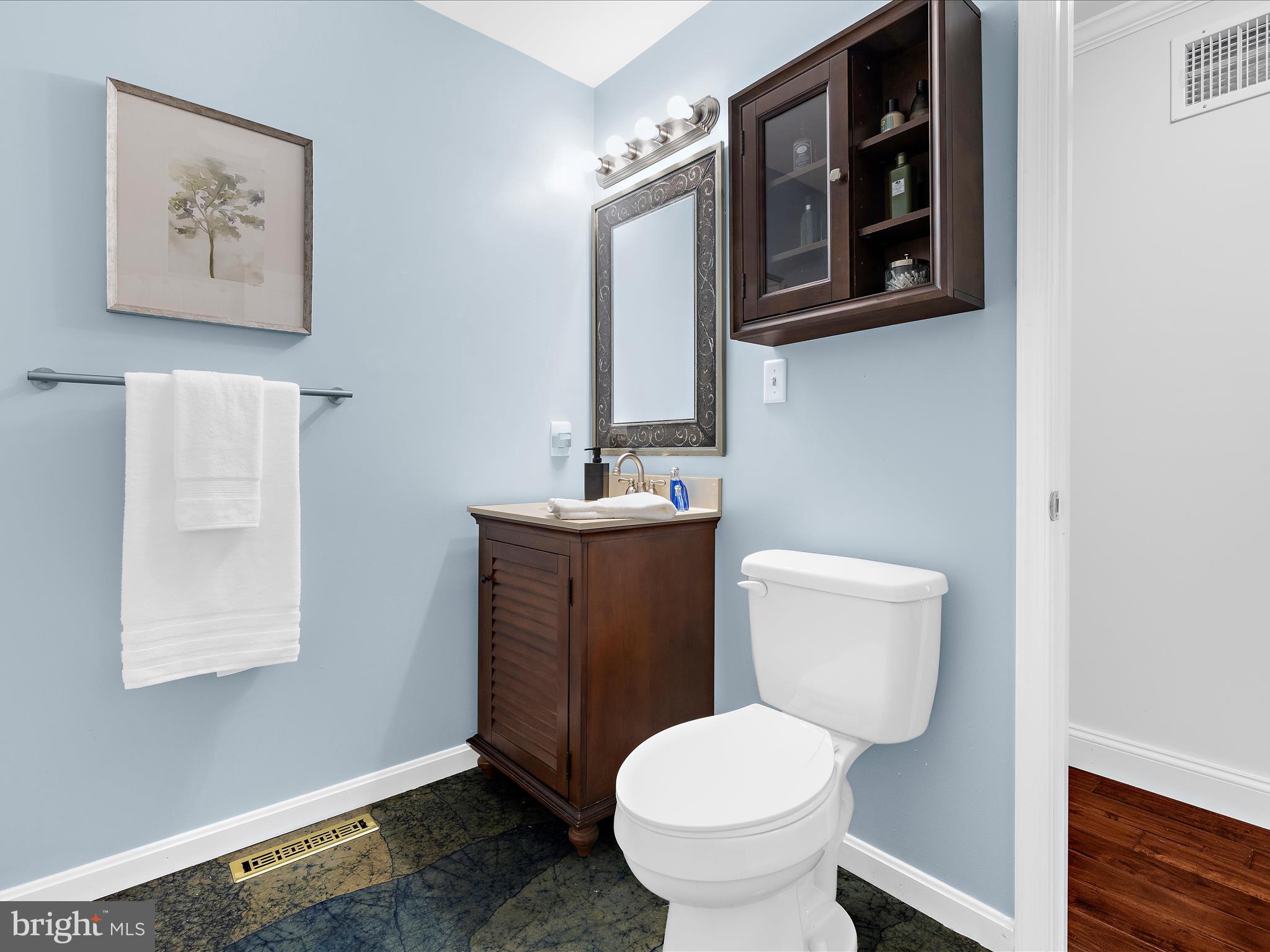 100 MARLBOROUGH ROAD