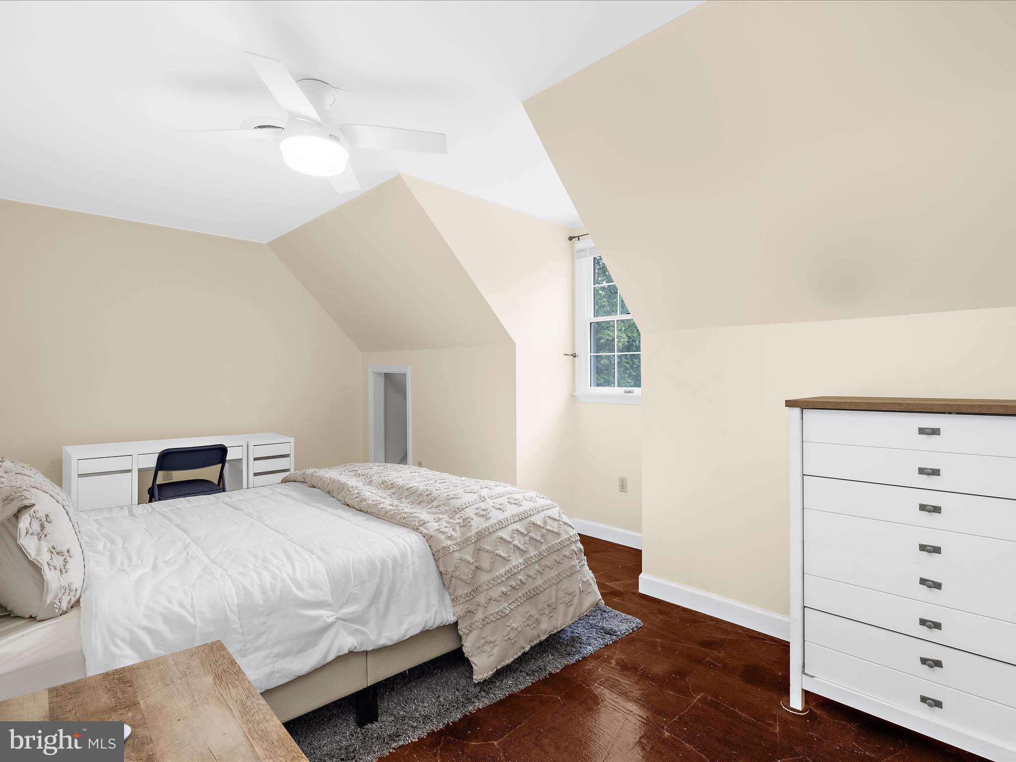 100 MARLBOROUGH ROAD