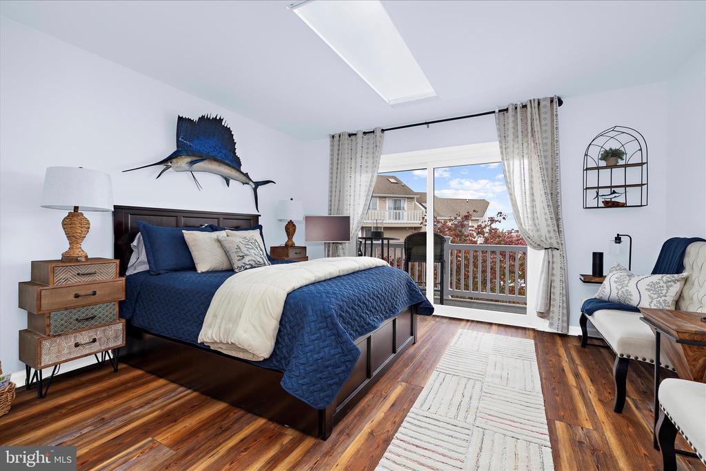 112 BAYVIEW