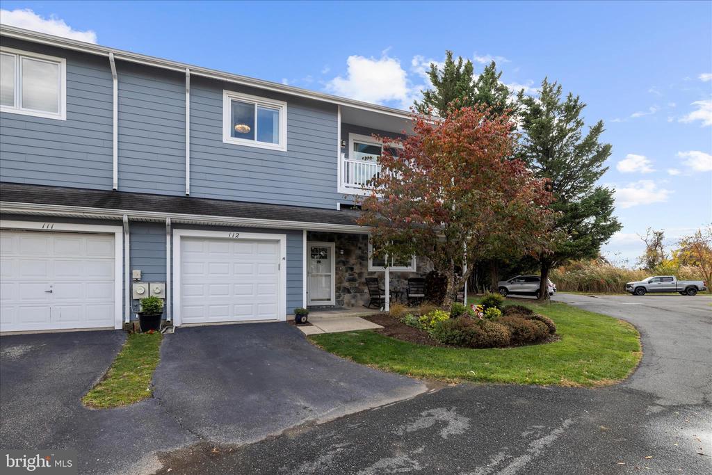 112 BAYVIEW