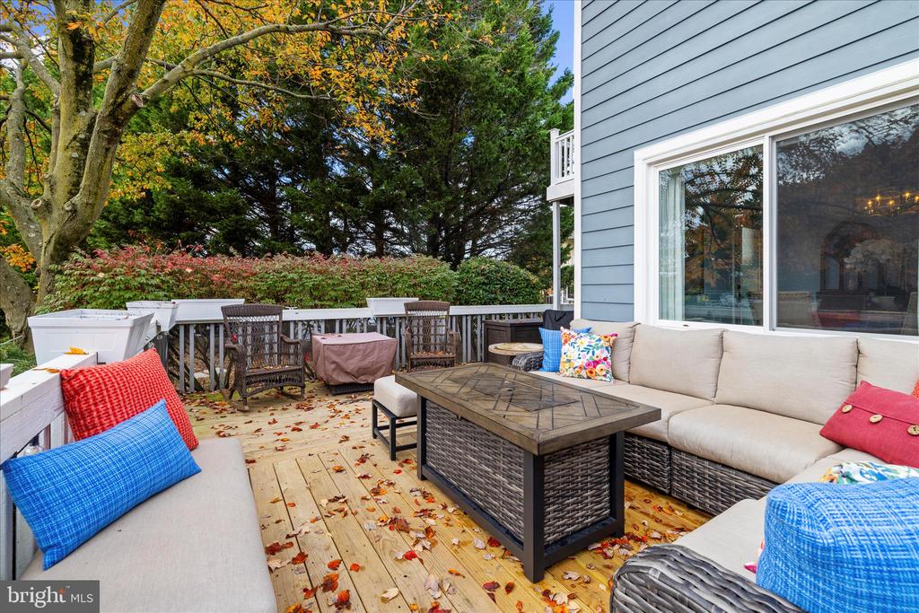 112 BAYVIEW