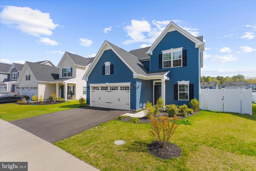 612 PATHFINDER CIRCLE Unit: BALLENGER