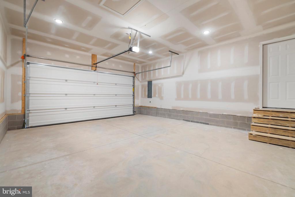 334 EAGLE MANOR DRIVE
