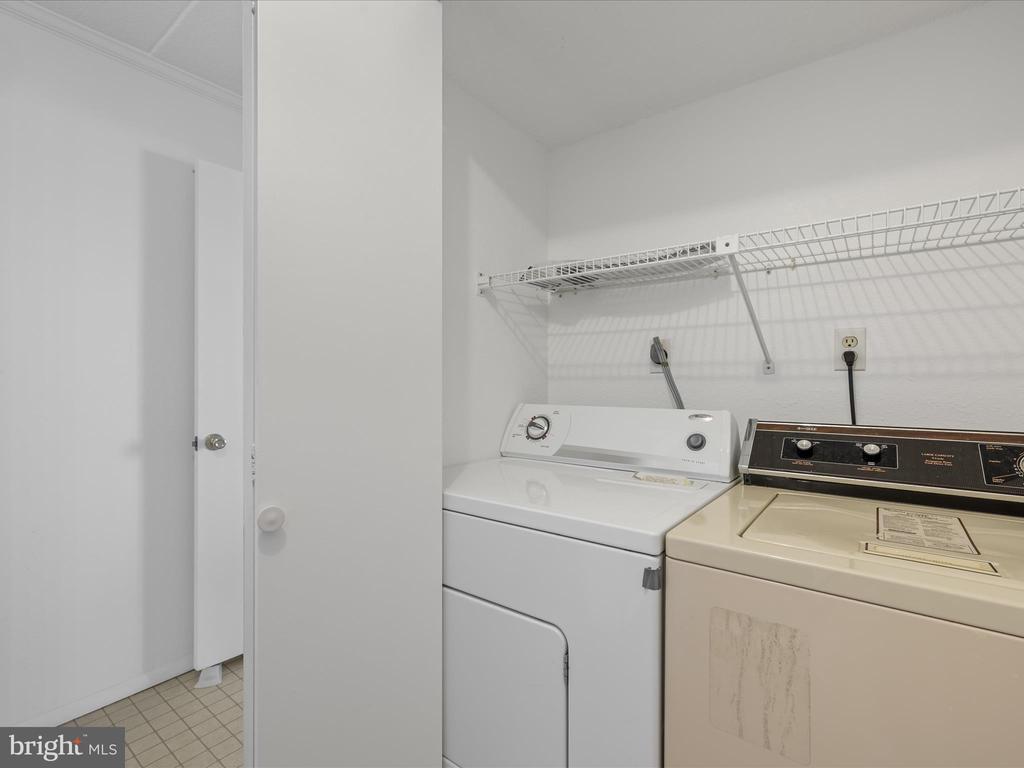 8 35th St #101