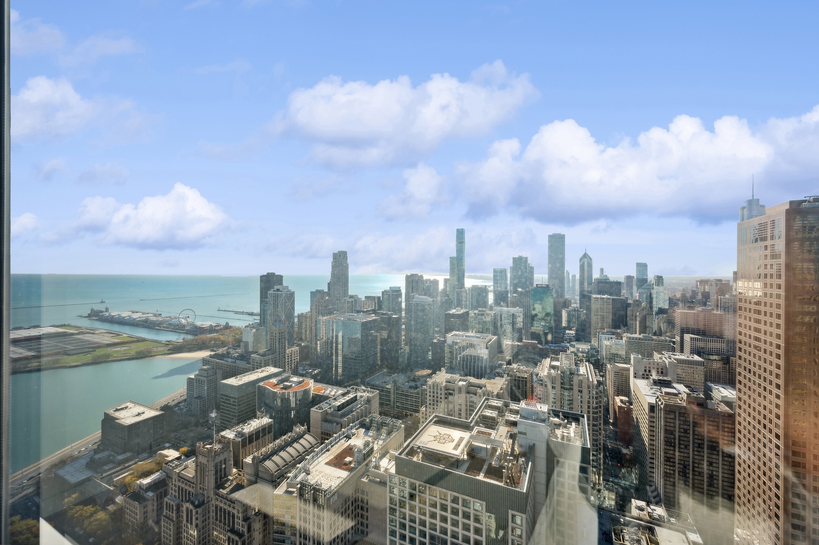 180 E PEARSON Street Unit: 5805