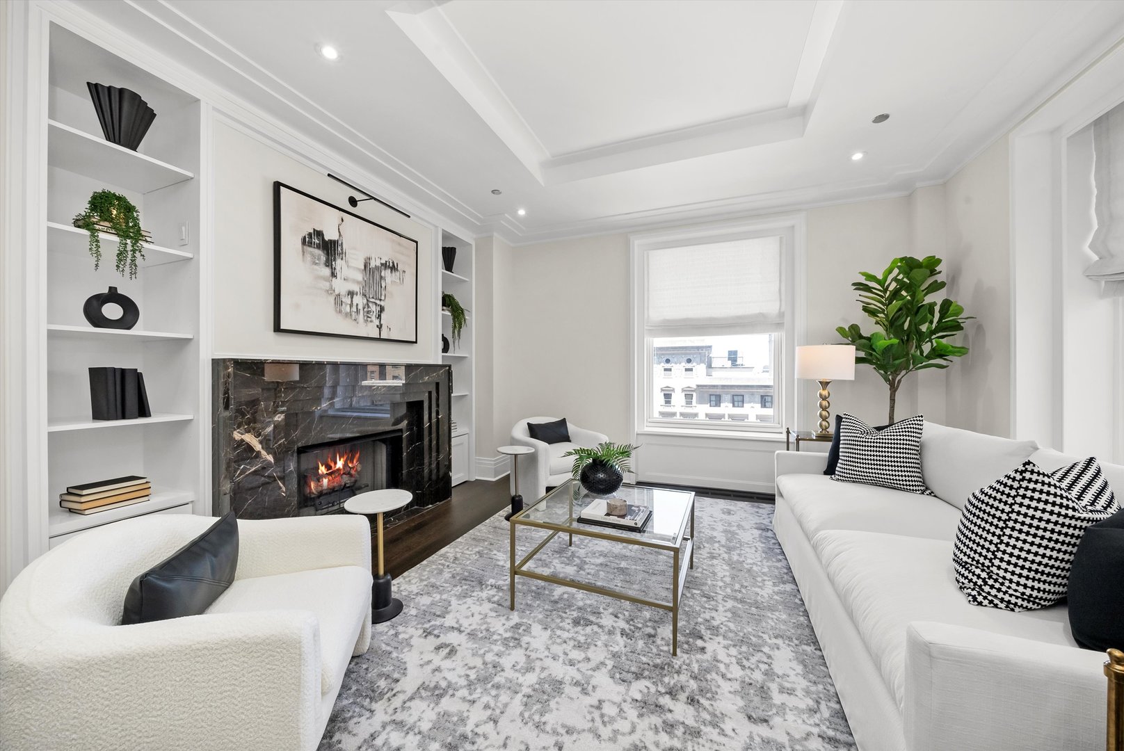 159 E Walton Place Unit: 12C