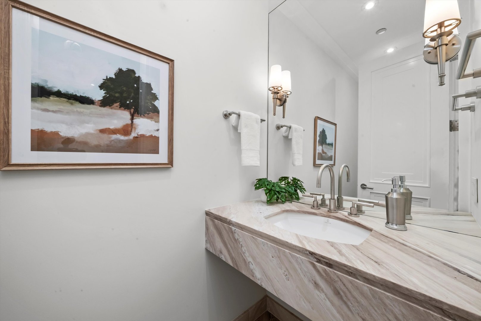 159 E Walton Place Unit: 12C