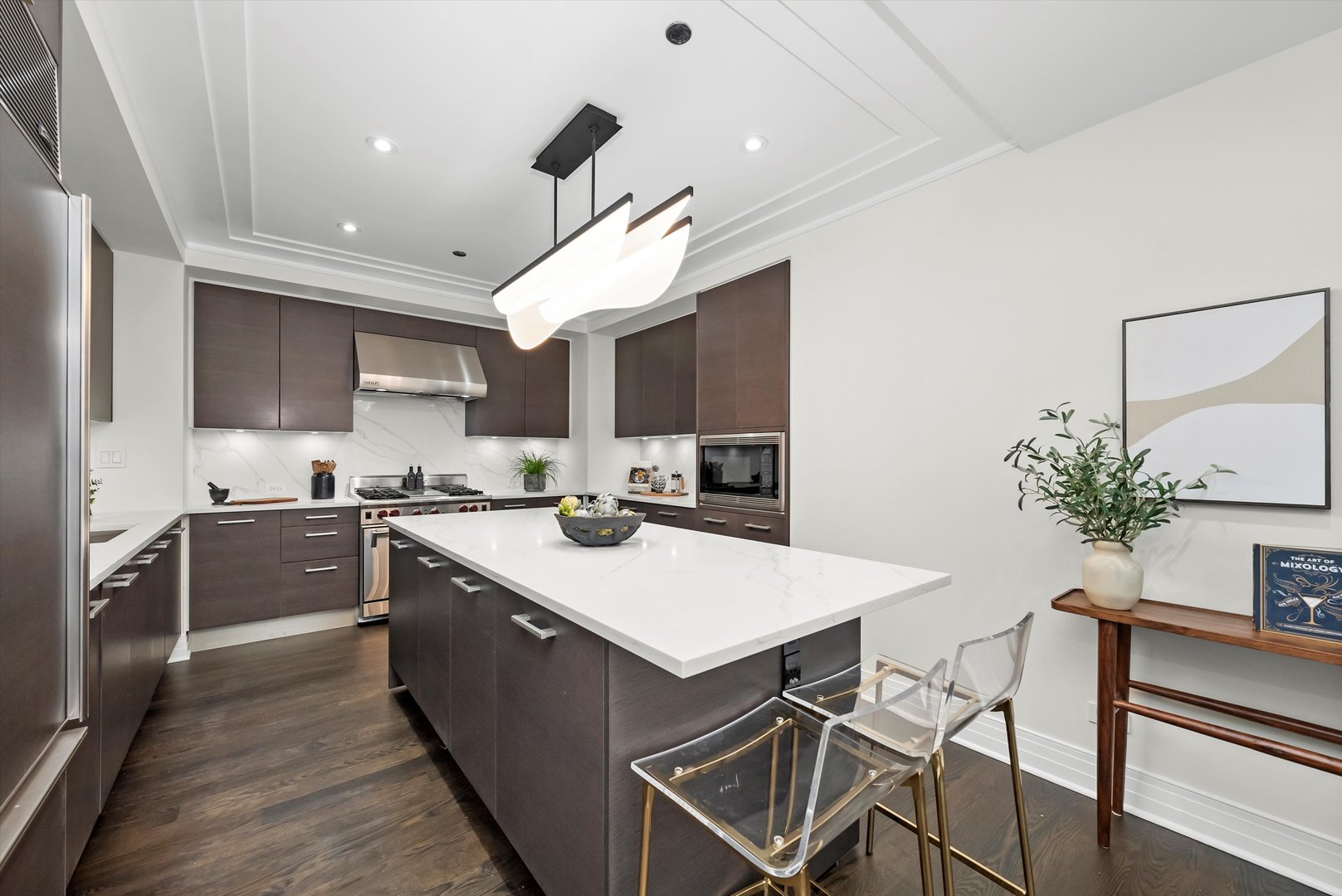 159 E Walton Place Unit: 12C