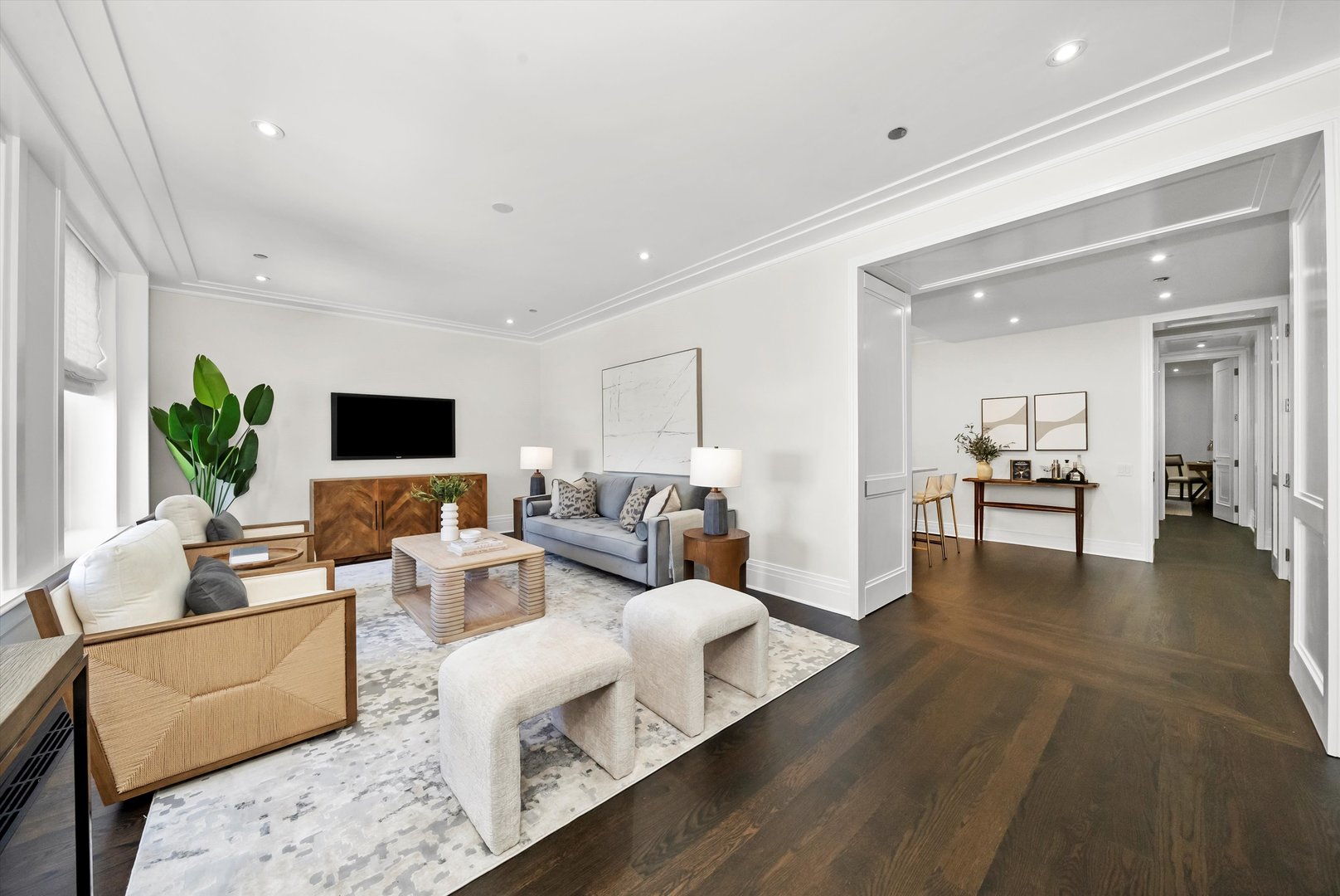 159 E Walton Place Unit: 12C