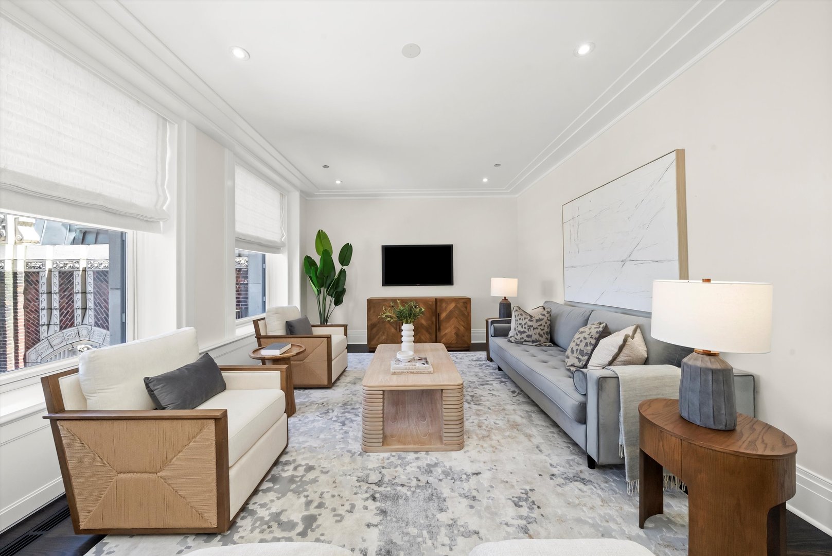 159 E Walton Place Unit: 12C