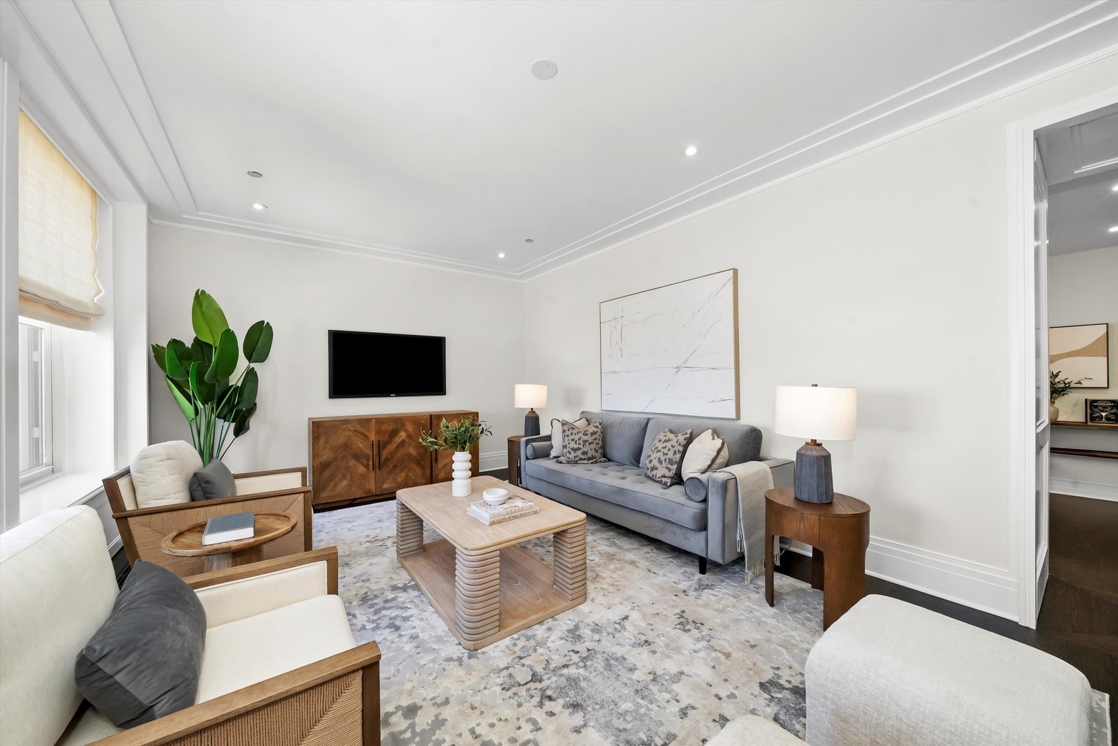 159 E Walton Place Unit: 12C